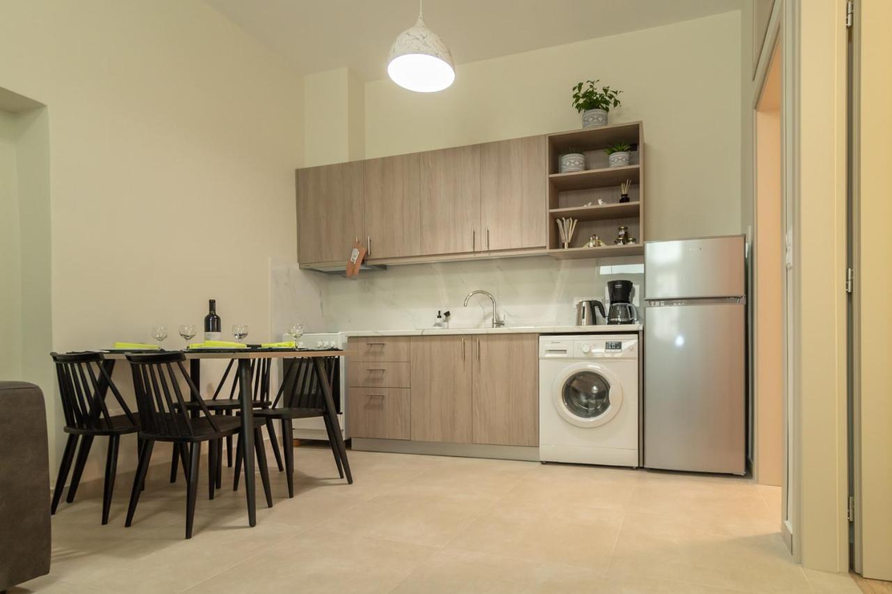 Gemma Apartments Palaiochora Bagian luar foto